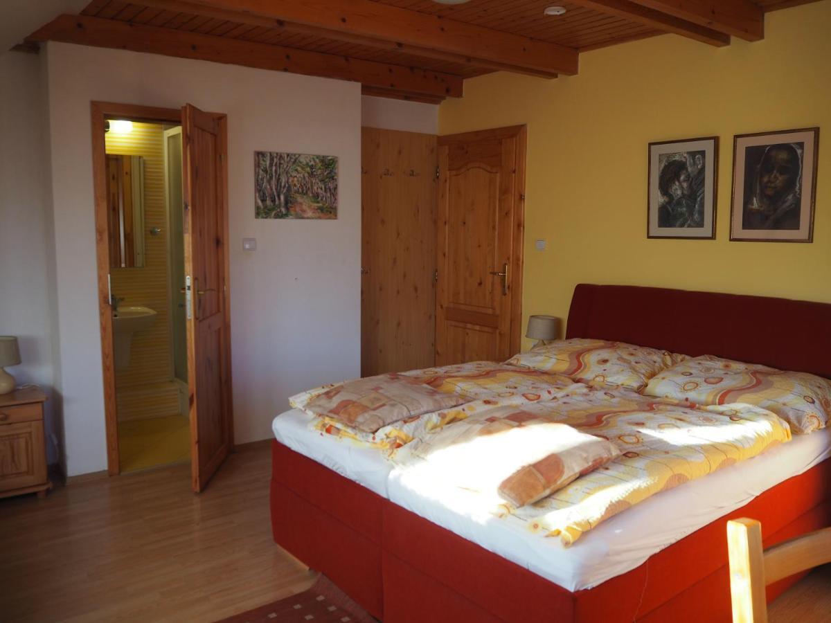Privat Alenka Hotel Liptovský Mikuláš Exterior foto